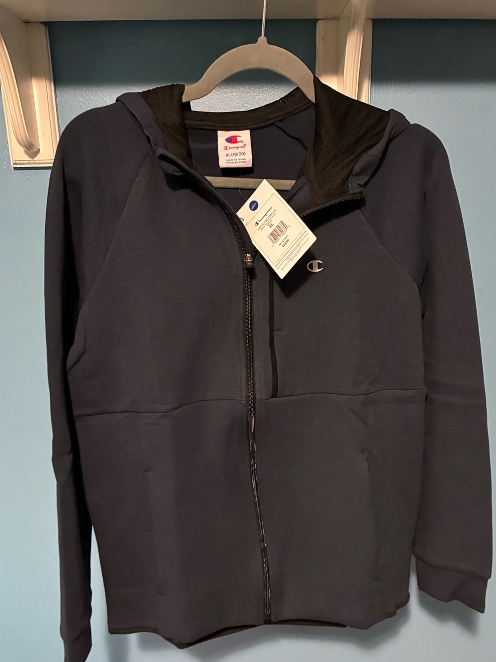 Champion boys full zip hoodie, navy blue, size XL (18/20), new with tags